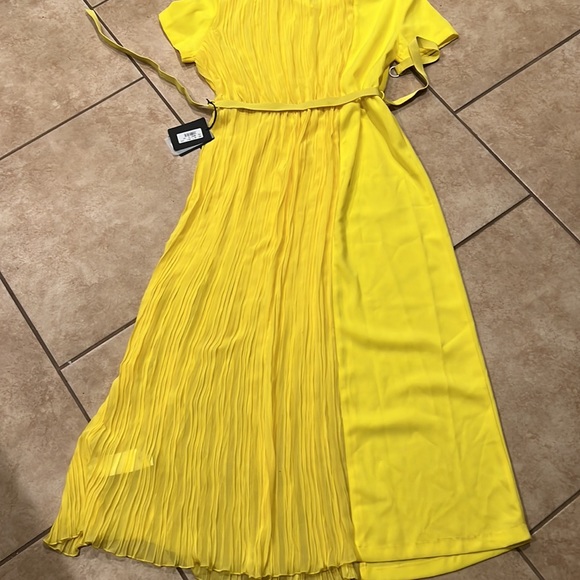Ermanno Scervino yellow midi dress size 44 fits size 8 - Picture 7 of 7